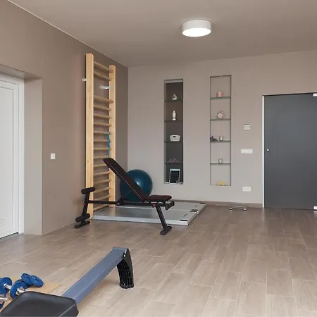 Deluxe Carissa Apartment *