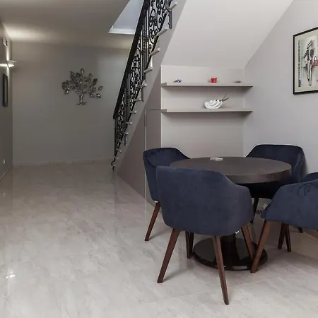 Apartment Deluxe Carissa