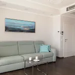 Deluxe Carissa Διαμέρισμα *